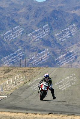 media/Mar-12-2022-SoCal Trackdays (Sat) [[152081554b]]/Turn 10 Braking Zone (11am)/